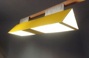 Una iniciativa en Kickstarter, World Lamp, promete lámparas LED reciclables, hechas con productos reciclados. Una iniciativa en Kickstarter, World Lamp, promete lámparas LED reciclables, hechas con productos reciclados.