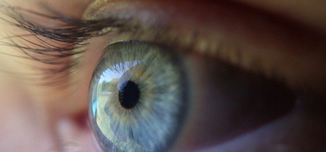 Un tratamiento láser capaz de cambiar el color de ojos
