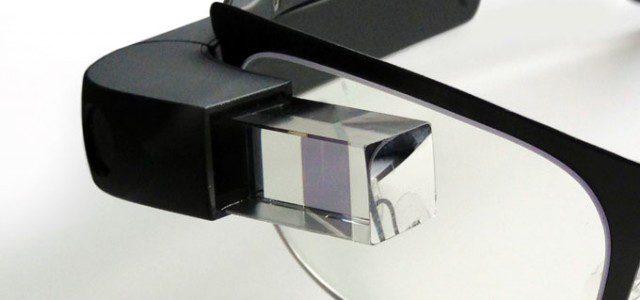 Google Glass está vivo y en busca de su sitio