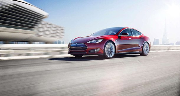 Tesla quiere mejorar la autonomía de sus vehículos