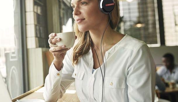 Auriculares ligeros urbanos Creative Flex