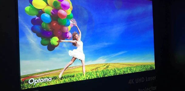 Proyector láser 4K de Optoma