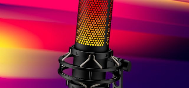 Micrófono USB HyperX QuadCast S con efectos de iluminación RGB